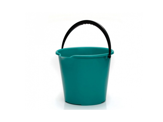 BALDE 10 LITROS UND